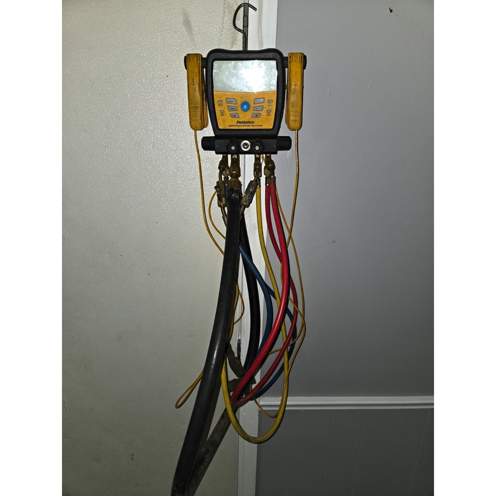 Fieldpiece SM480V Digital 4-Valve Manifold Micron Gauge w/ Hoses